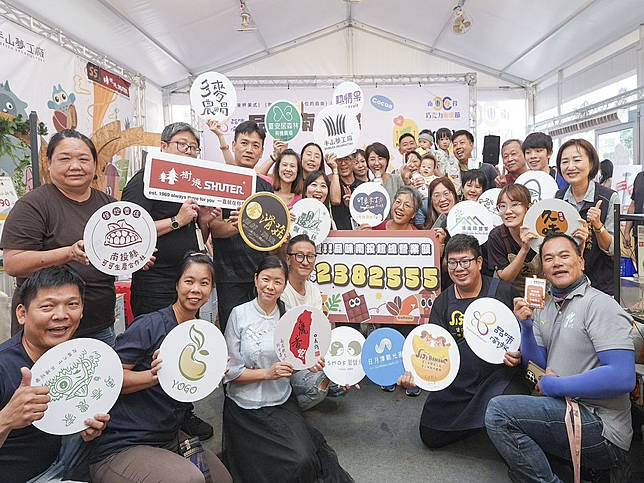 許淑華縣長說，巧克力咖啡節帶來47萬人潮，各館總營業額達到2,600萬元，帶動周邊觀光產值約3億元。（圖：縣政府提供）