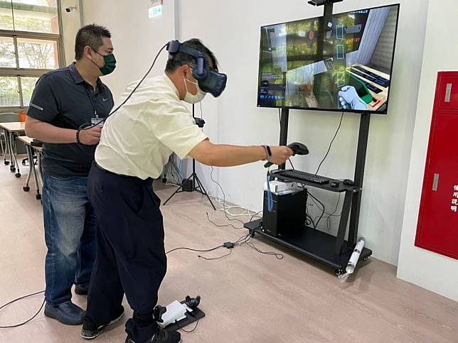 勞工局與南科管理局合作，推出虛擬實境職安體驗。（勞工局提供）