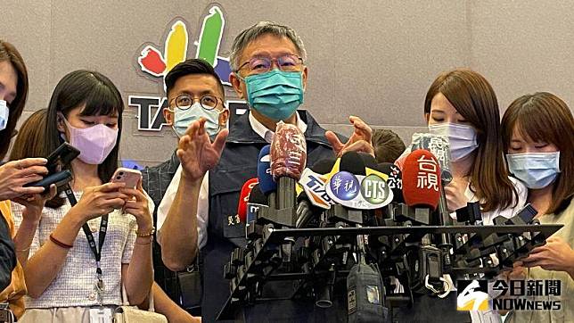 針對周玉蔻臨時缺席北檢提告，改由律師代為提告一事，台北市長柯文哲28日表示，不曉得發生什麼事，可能周玉蔻臨時拉肚子。