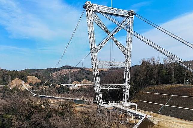 日本最長行人專用吊橋2025正式啟用 大阪近郊冒險去