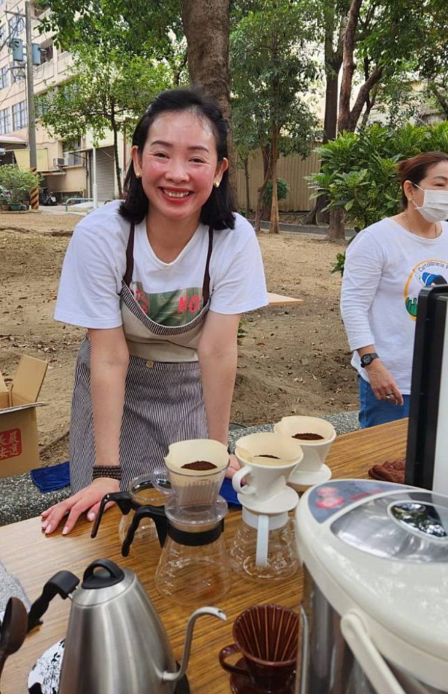 越南新住民黎蓓恩，透過不斷的學習翻轉越配的命運。 （記者陳俊文攝）