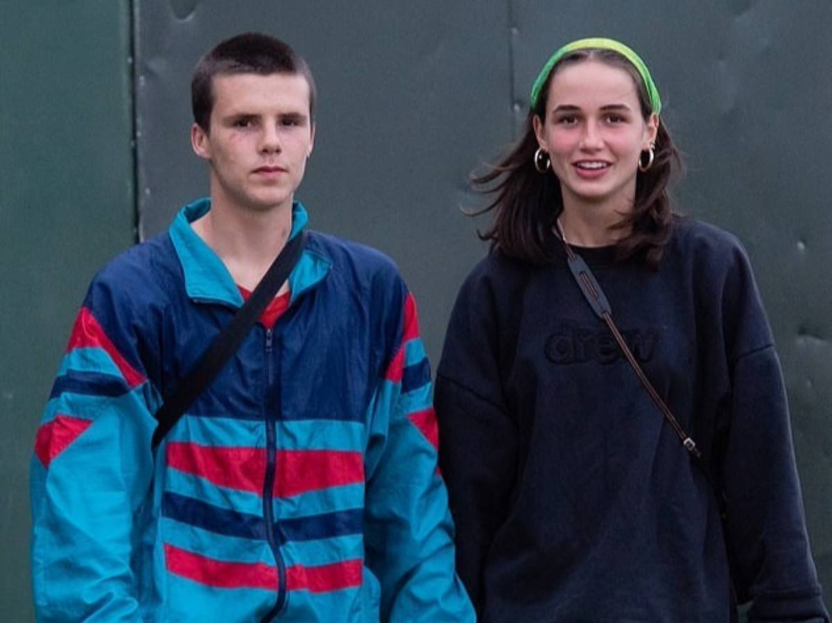 16 歲小兒子「克魯茲貝克漢」交往第一個女友，3 個星二代兒子全都順利脫單！ | JUKSY街星| LINE TODAY