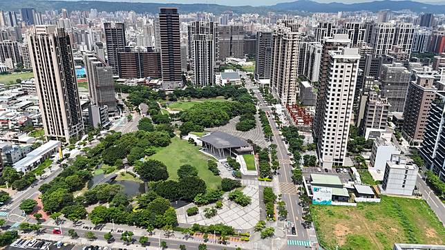 針對高房價，政府祭出多波「打炒房」政策，但「打炒房」與「打房」到底有何不同？你分得清楚嗎？圖：台灣房屋提供