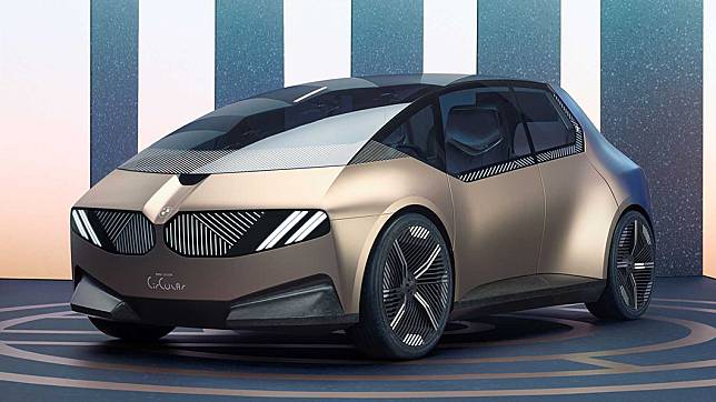 BMW i Vision Circular概念車在永續發展的概念下，全車採100%可回收材料製造，甚至包括電池組。(圖片來源/ BMW)