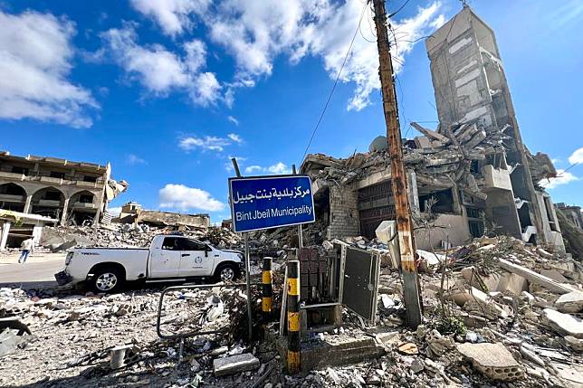 This photo taken on Jan. 20, 2025 shows destroyed buildings left by Israeli bombing in Bint Jbeil, Lebanon. (Photo by Ali Hashisho/Xinhua)