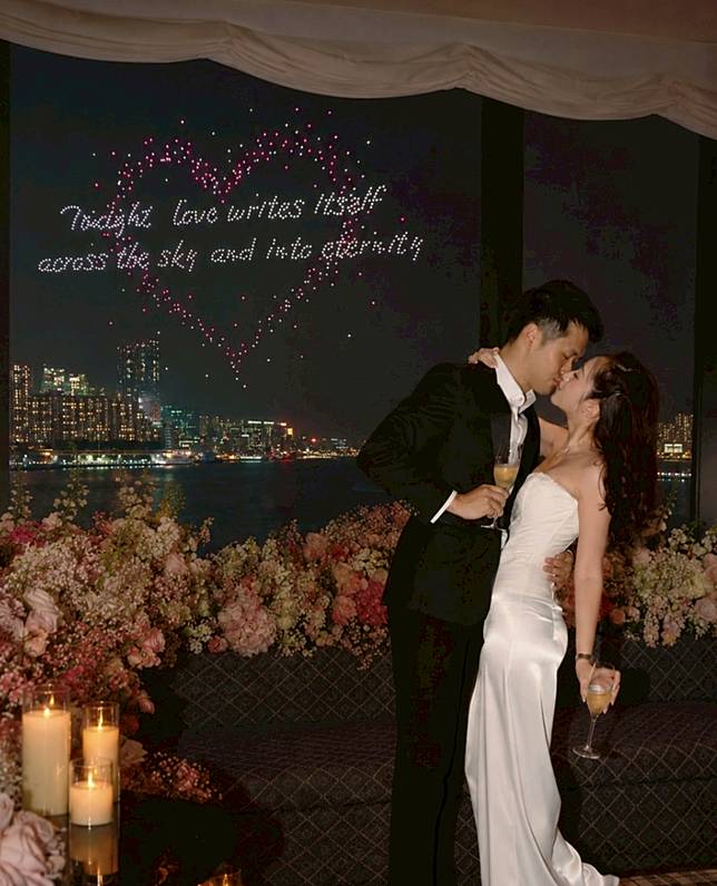 香港近日一場豪華無人機求婚秀震撼全網。圖／翻攝自Threads @thedreamylai