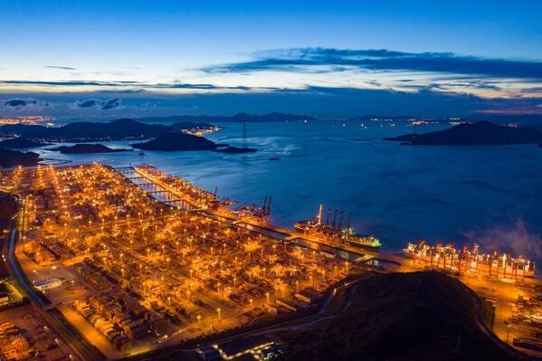 The night view of Zhoushan Port in Ningbo