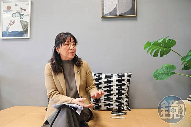 政治大學法學院特聘教授王曉丹從女性主義法學角度看兒童性侵害案件的追訴時效。（蘇立坤攝）
