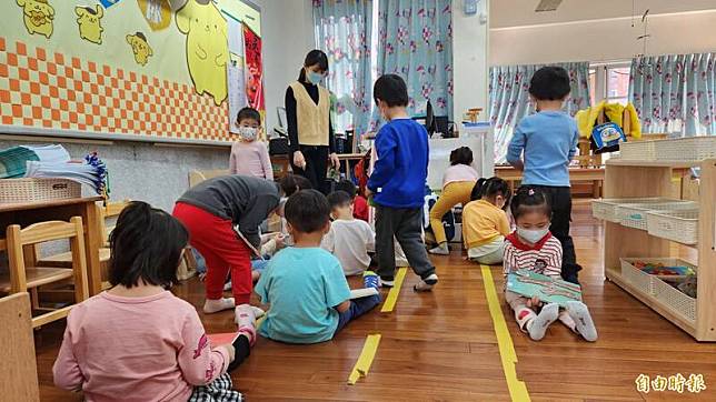 宜蘭縣人口數持續探底，去年底跌破45萬防線，圖為宜蘭市凱旋國小附設幼兒園。 (記者游明金攝)