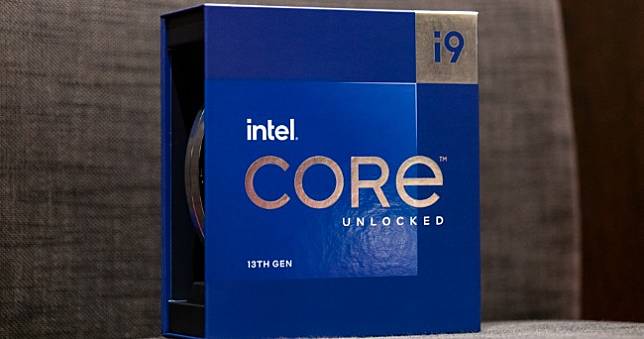Intel Core i9-13900K盒裝與眾多Z790主機板同台亮相，同場加映Arc顯卡