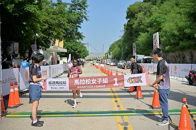 第九屆馬祖馬拉松 全程馬拉松組總排女子組第一名 MONICA WATETU NDIRITU