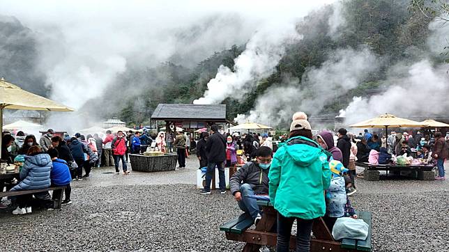 元旦連假 清水地熱遊客最愛!