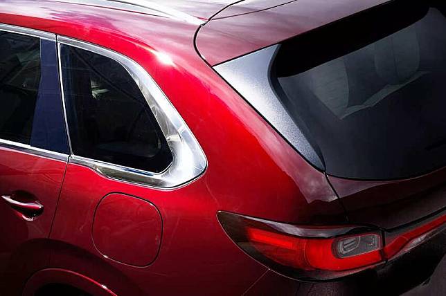 Mazda 預告全新 CX-80 將在 4 月 18 日正式發表，成為亞太、歐洲市場的新七人座旗艦休旅。