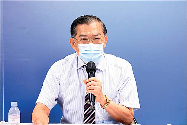 中國醫藥大學附設醫院感染管制中心副院長黃高彬表示，目前台灣的疫情是由北部漸轉到中南部，而台中市是全國第二大城市，現在確診數全國第一，比高雄市多一點是很正常的。(資料照)