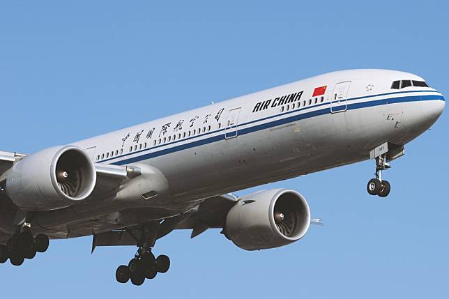 Air China has flown into an internet storm after a flight attendant on long-term sick leave scolded business class passengers and had them taken away by police on arrival at Beijing. Photo: Shutterstock