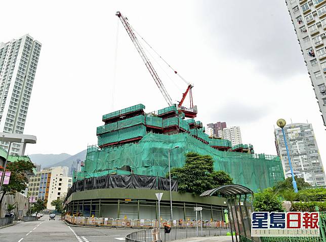 興建中的綠置居項目柴灣道388號蝶翠苑。 資料圖片