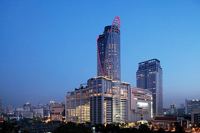 Centara Grand and Bangkok Convention Centre at CentralWorld