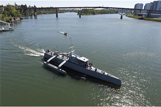 　「海獵人號」完成「突破性」長距離自主航行測試，總航行距離逾8370公里。（取自DVIDS網站）