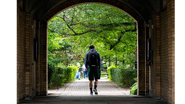 加拿大宣布對大學部國際學生設置招生上限。圖為安大略省多倫多大學。路透社