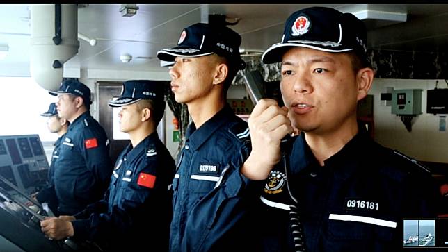 中國海警局晚間就發布「福建海警位金門附近海域依法開展常態化執法巡查」影片。翻攝自中國海警局網站
