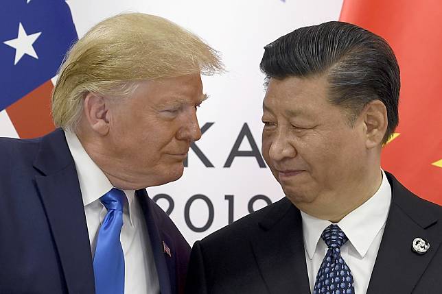 US President Donald Trump has suggested Chinese President Xi Jinping should sit down and talk to the Hong Kong protesters to “humanely” resolve the crisis. Photo: AP
