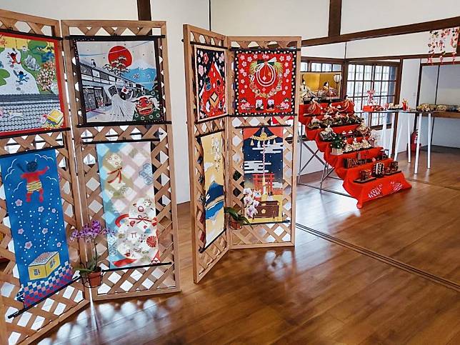長榮大學在六龜池田屋歷史建築中，舉辦「黃金五月週∣日本文化祭」。（長榮大學提供）