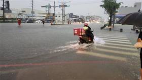 高高行認為，台南市開罰Foodpanda共30萬元，起因為平台並未為外送員投保相關保險，但開罰不屬於地方自治範圍，市府無權，因此判決免罰且定讞。（圖／台南市消防局提供）