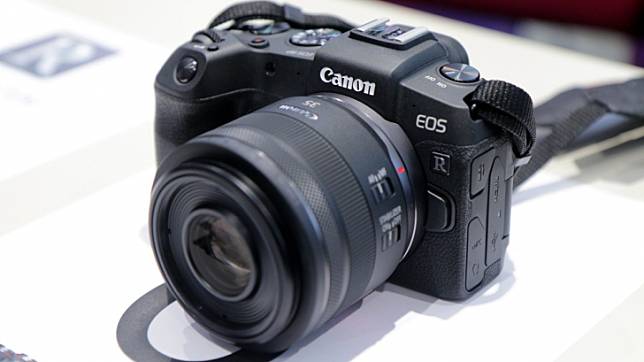 Canon EOS RP มิลเลอร์เลสฟูลเฟรม กะทัดรัดน้ำหนักเบา ในราคาที่เอื้อมถึง เปิดตัวแล้ว