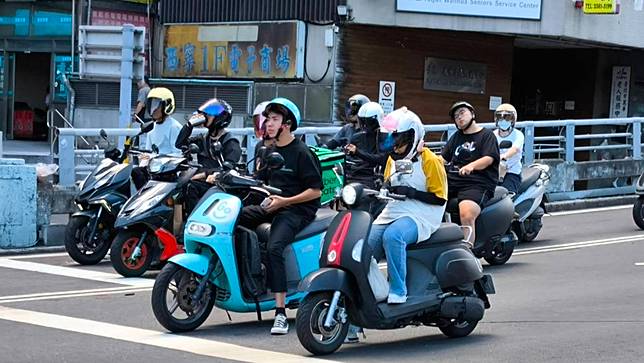 電動汽機車越來越普及。資料照