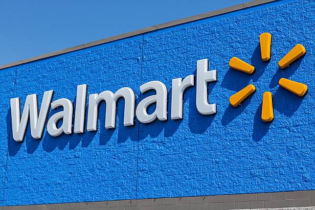 【美股研究報告】沃爾瑪Walmart FY22Q4營收穩健，出售英日業務改善體質，但獲利再次無法達標