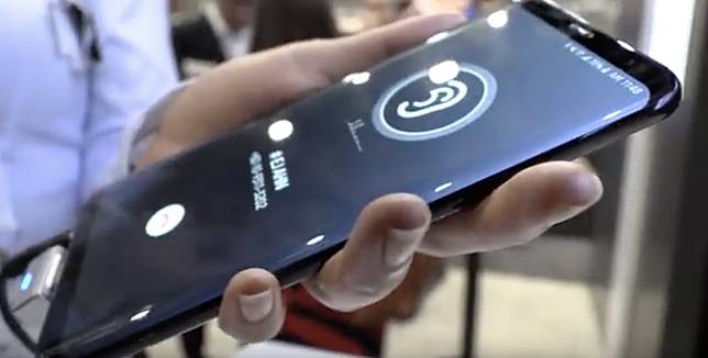 Samsung Galaxy S10 จ่อตัดลำโพงสนทนาทิ้ง หันใช้เทคโนโลยีเปล่งเสียงผ่านหน้าจอ