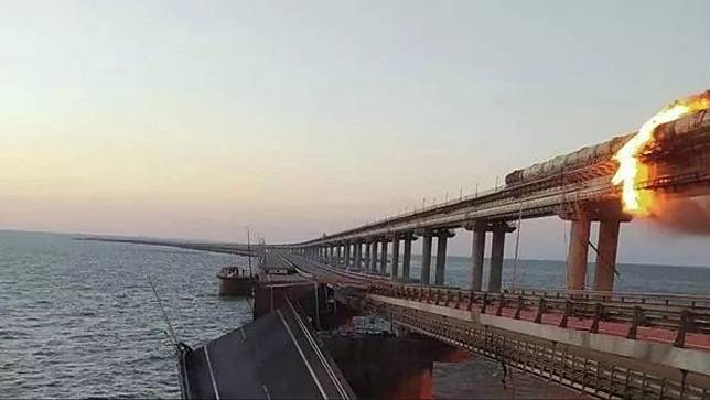10月8日克里米亞大橋爆炸案，俄羅斯聯邦安全局宣布，「主謀」是烏克蘭國防部情報總局負責人基里爾·布達諾夫，已逮捕涉案8人。   圖：翻攝Sputnik