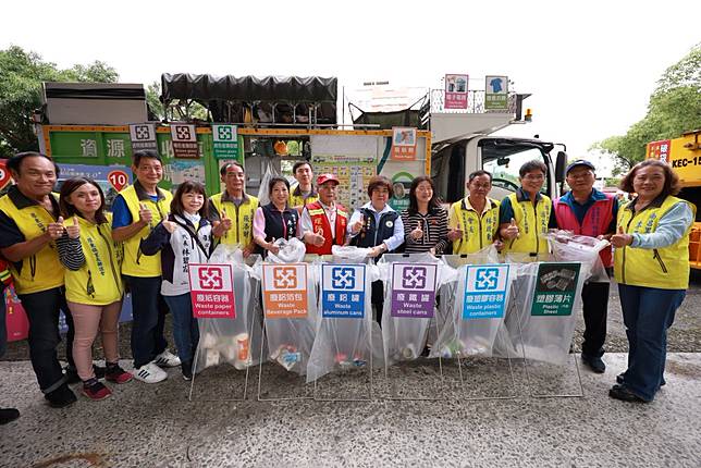 羅東鎮垃圾三點０版共十定點更便民。（羅東鎮公所提供）