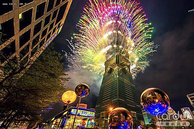 台北市跨年煙火確定復辦，煙火長度至少300秒璀璨耀眼(圖/台北101　提供）