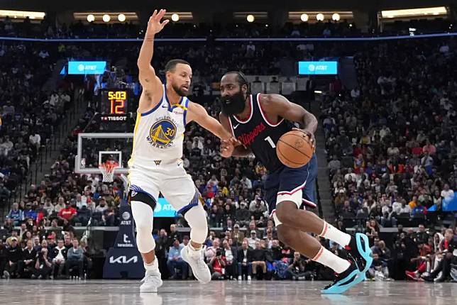 美國職籃（NBA）12月27日金州勇士將對上洛杉磯快艇，勇士球星Stephen Curry將因傷缺陣，成為勇士本場比賽最大隱憂。（圖／美聯社／達志影像）