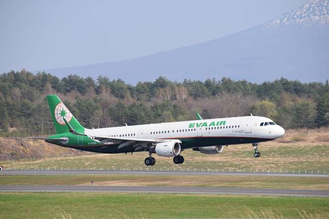 南部人飛香港不用跑桃園機場了！長榮航空4月12日起，提供每日一班高雄飛香港飛航服務。 圖：長榮航空／提供