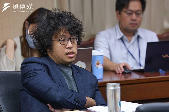 針對有民眾因拍照被公審一事，民進黨立委沈伯洋認為，「有警覺是好事」。（資料照，顏麟宇攝）