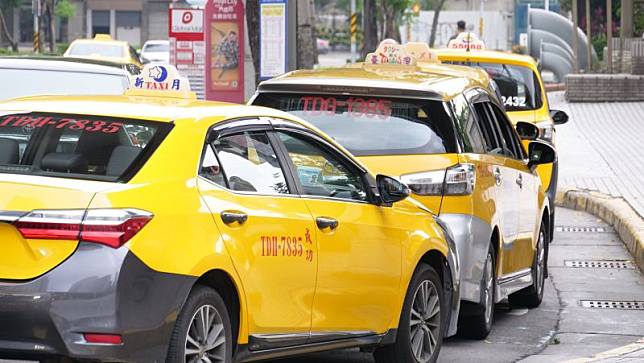 大台北計程車新運價調漲4月1日零時起實施。（圖 ／新北市政府交通局提供）