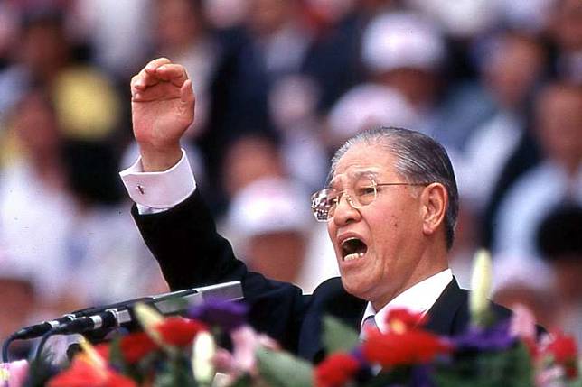 1996年5月20日，李登輝（見圖）在中華民國第9任總統就職典禮上發表演講，他主政台灣超過12年，更被美國《時代》雜誌譽為「民主先生」。（資料照，新新聞）