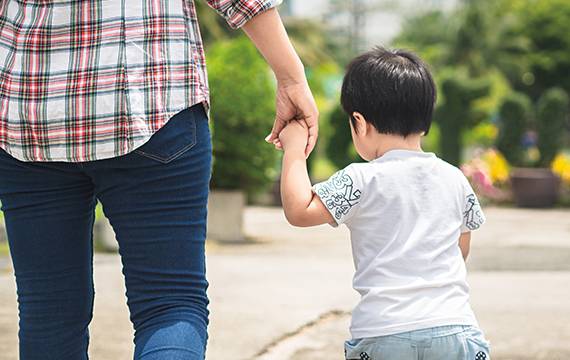 重啟人生！單親族優先保「扛不起的風險」