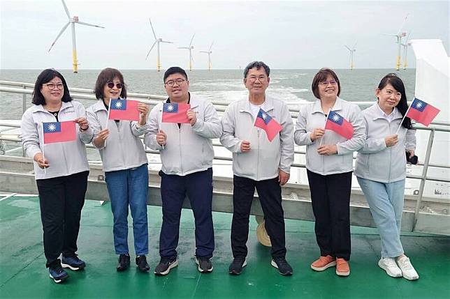 國會交流團赴德國考察離岸風電產業，盼作為台灣未來發展方向的參考。(擷自王美惠臉書)