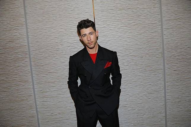 美國團體「強納斯兄弟」（Jonas Brothers）的老么尼克·強納斯（Nick Jonas）也被網友點名是帥哥代表。（翻攝自Nick Jonas臉書）