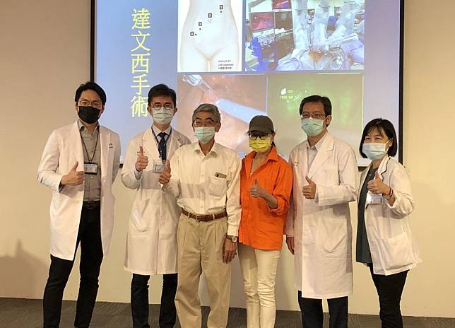 67歲黃姓男子大腸癌3期，接受第4代達文西手術治療，術後3天出院，傷口恢復良好。（記者陳金龍攝）