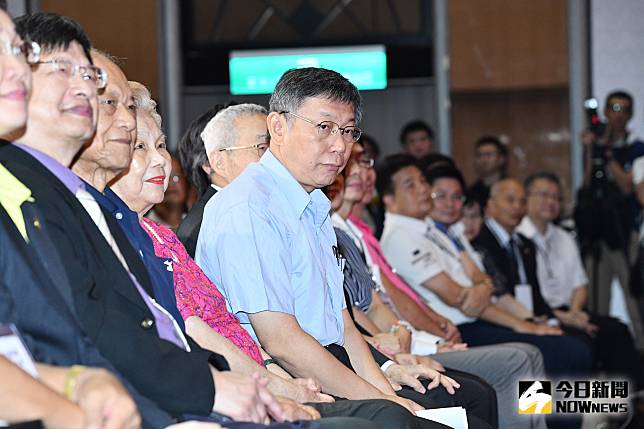 台北市長柯文哲參與台灣民眾黨成立大會。