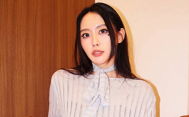 李芷婷公開新戀情卻被罵爆，但她選擇正面迎擊。（圖／IG@zhiting_li）
