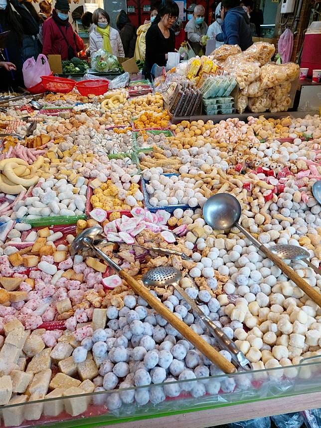 盡量避免購買散裝或是沒有標示的零食（圖片來源：LINE熱點）