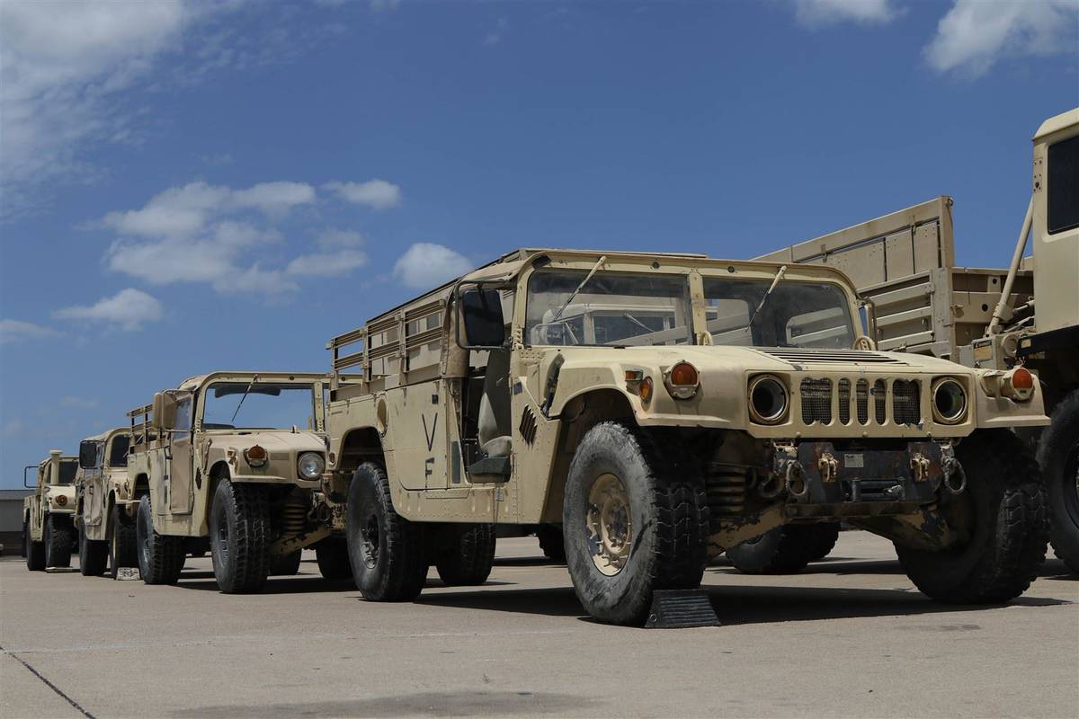 美軍悍馬車加裝套件 行駛更安全| 青年日報| LINE TODAY