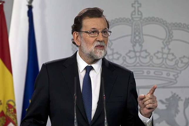 2017年10月21日，西班牙總理拉霍伊（Mariano Rajoy）宣布接管追求獨立的加泰隆尼亞自治區（AP）