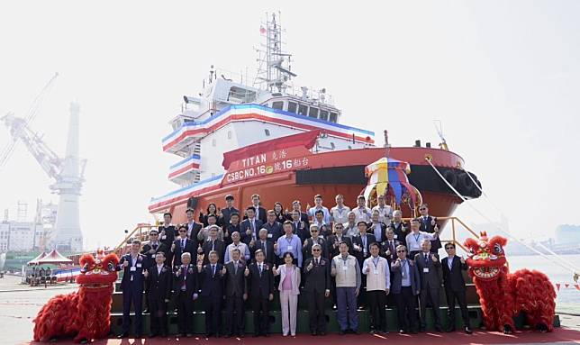 台船舉辦大型安錨拖船(AHTS)命名典禮，為國內風電海事工程增添利器。（記者蔣謙正翻攝）