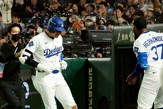東京海外賽》大谷3上開轟兩分砲回饋日本鄉親！道奇3發全壘打轟垮巨人